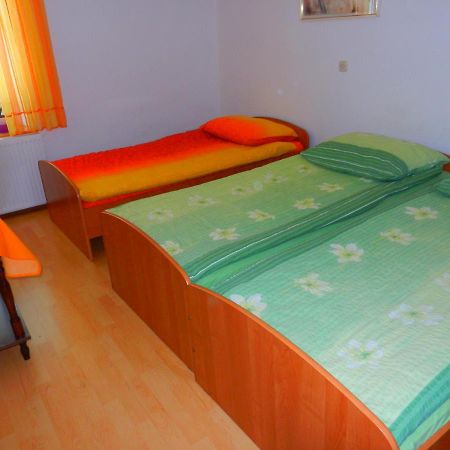 Gostilna Stara Posta Hotell Podkraj Exteriör bild