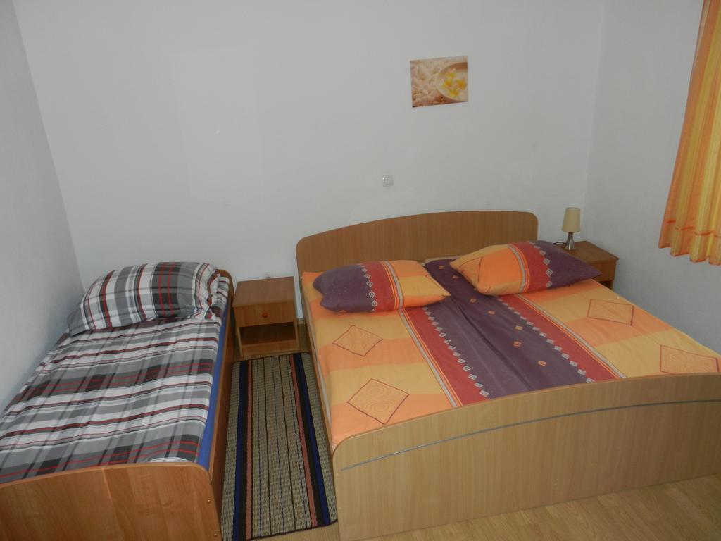Gostilna Stara Posta Hotell Podkraj Exteriör bild