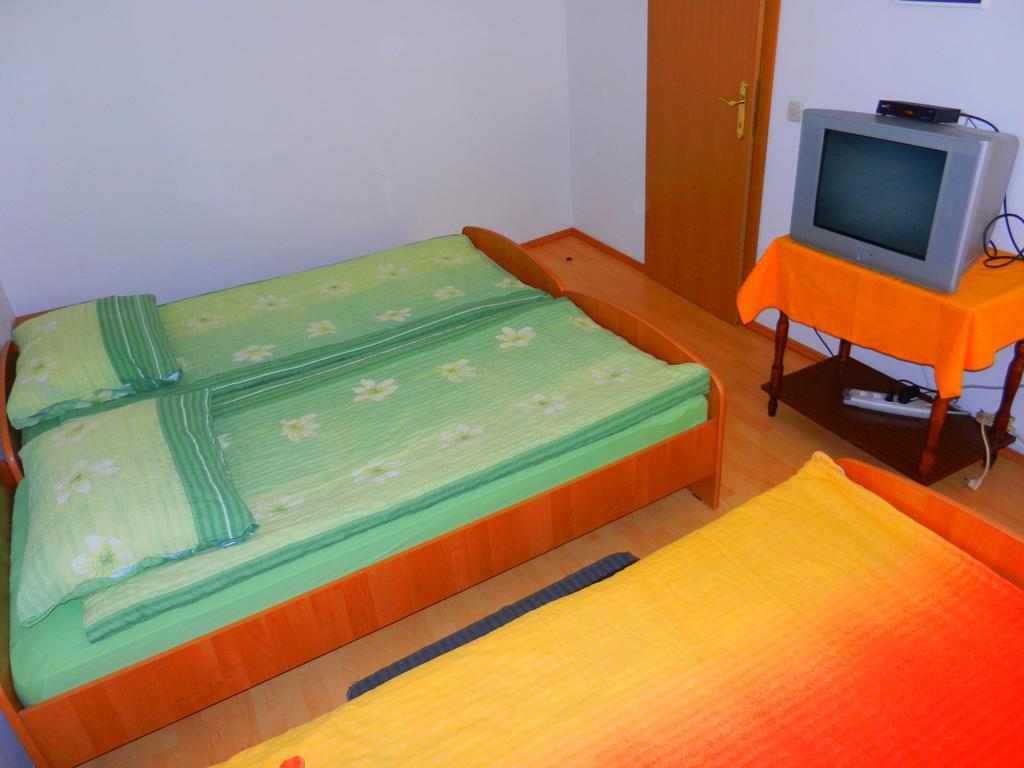 Gostilna Stara Posta Hotell Podkraj Exteriör bild